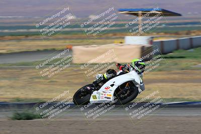 media/Aug-13-2023-CRA (Sun) [[1cfc37a6fb]]/Race 3 600 Superbike/Race/